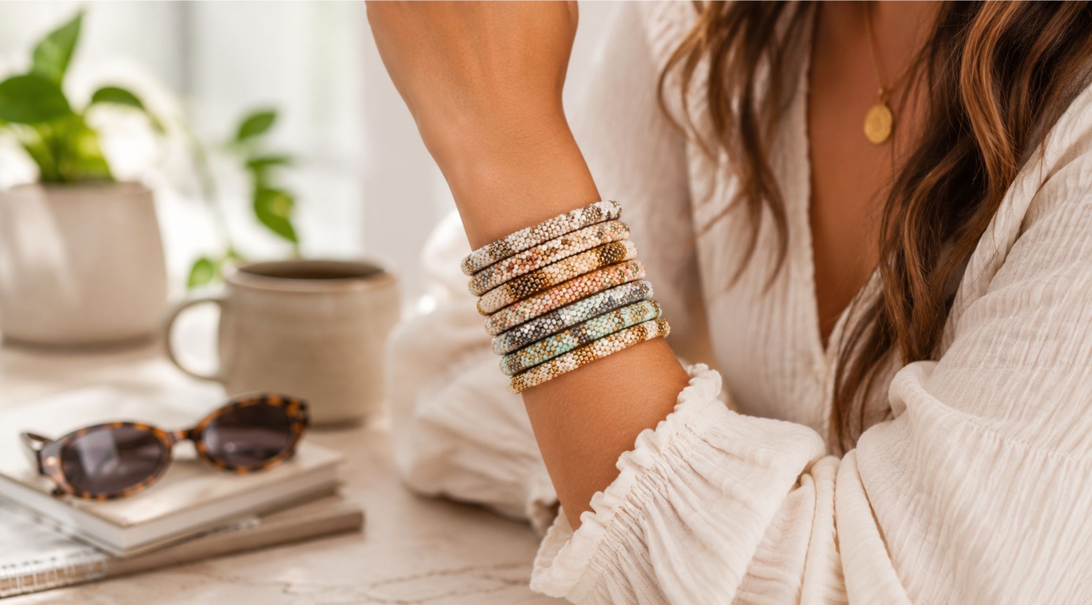 Looking for Effortless Everyday Style Here’s How Stackable Bracelets Can Instantly Upgrade Your Look